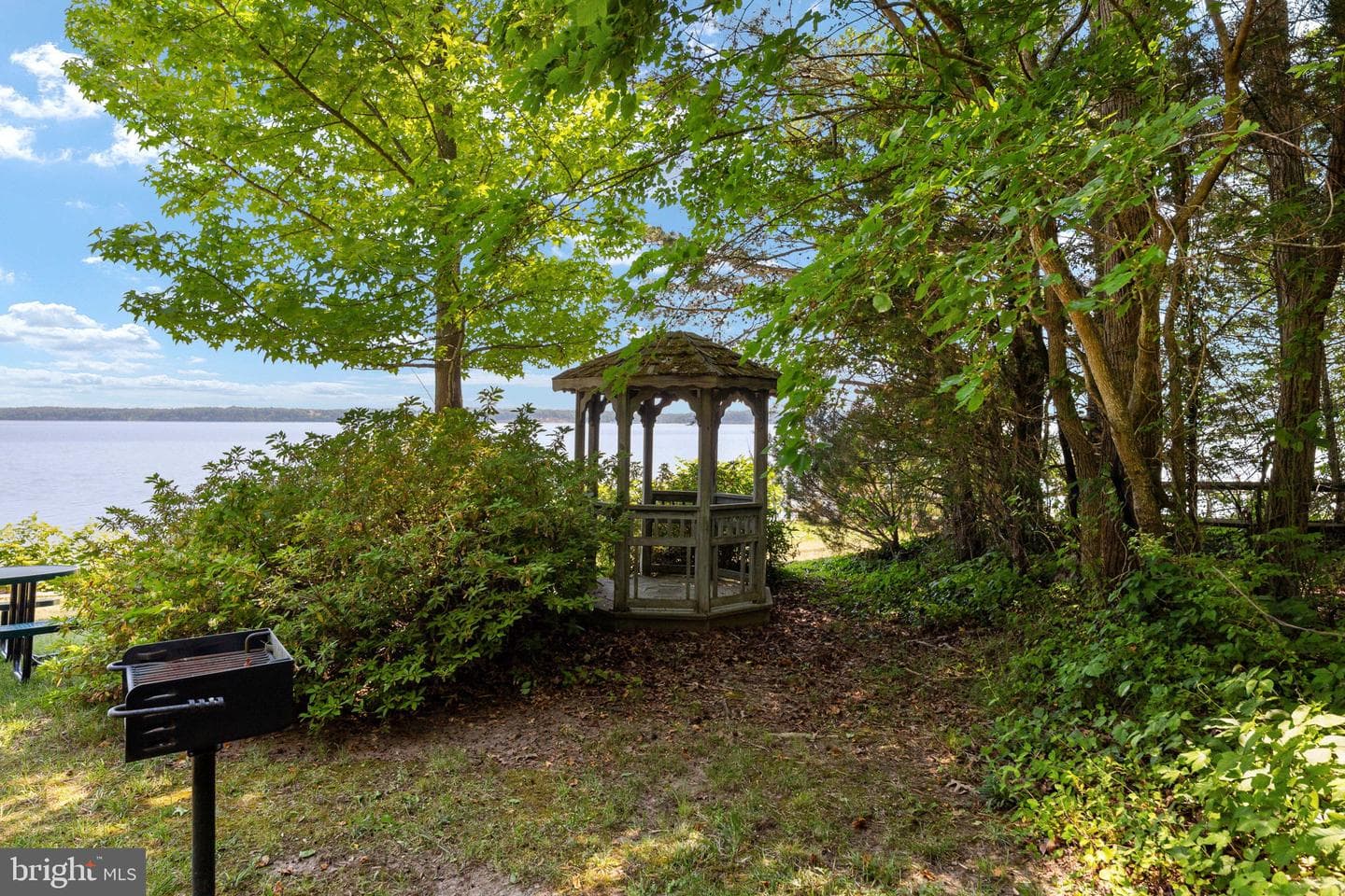 2381 Nancy Lane photo 88