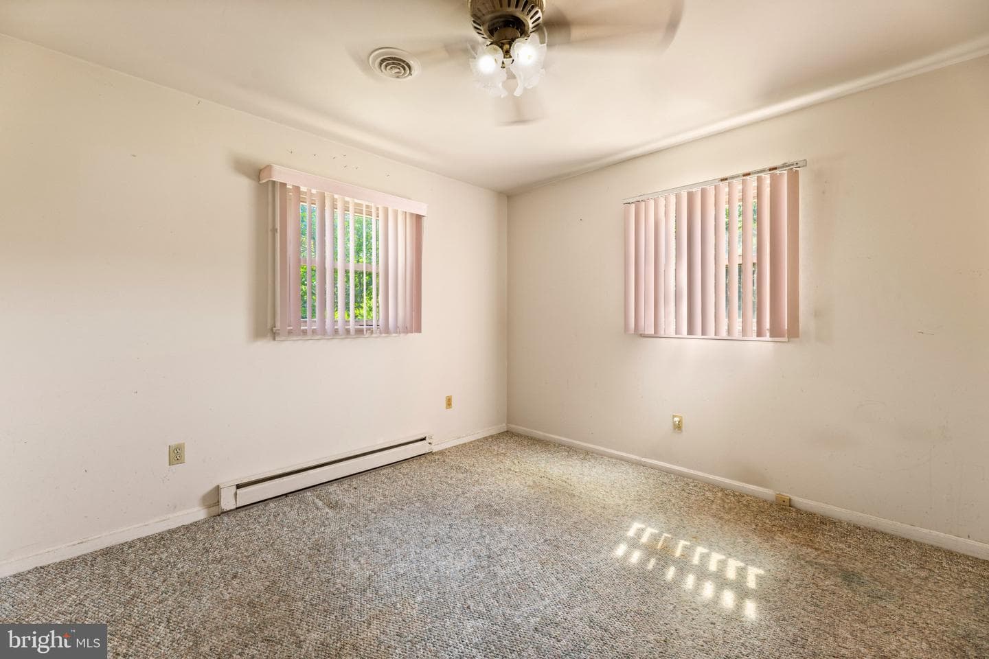 13130 Round Hill Road photo 11