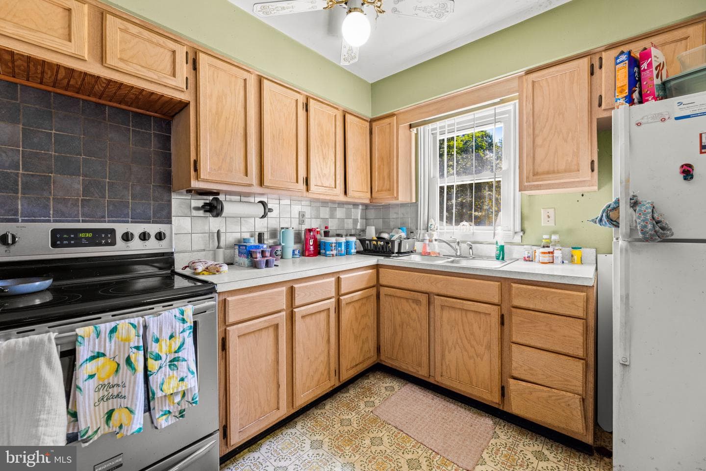 13130 Round Hill Road photo 9