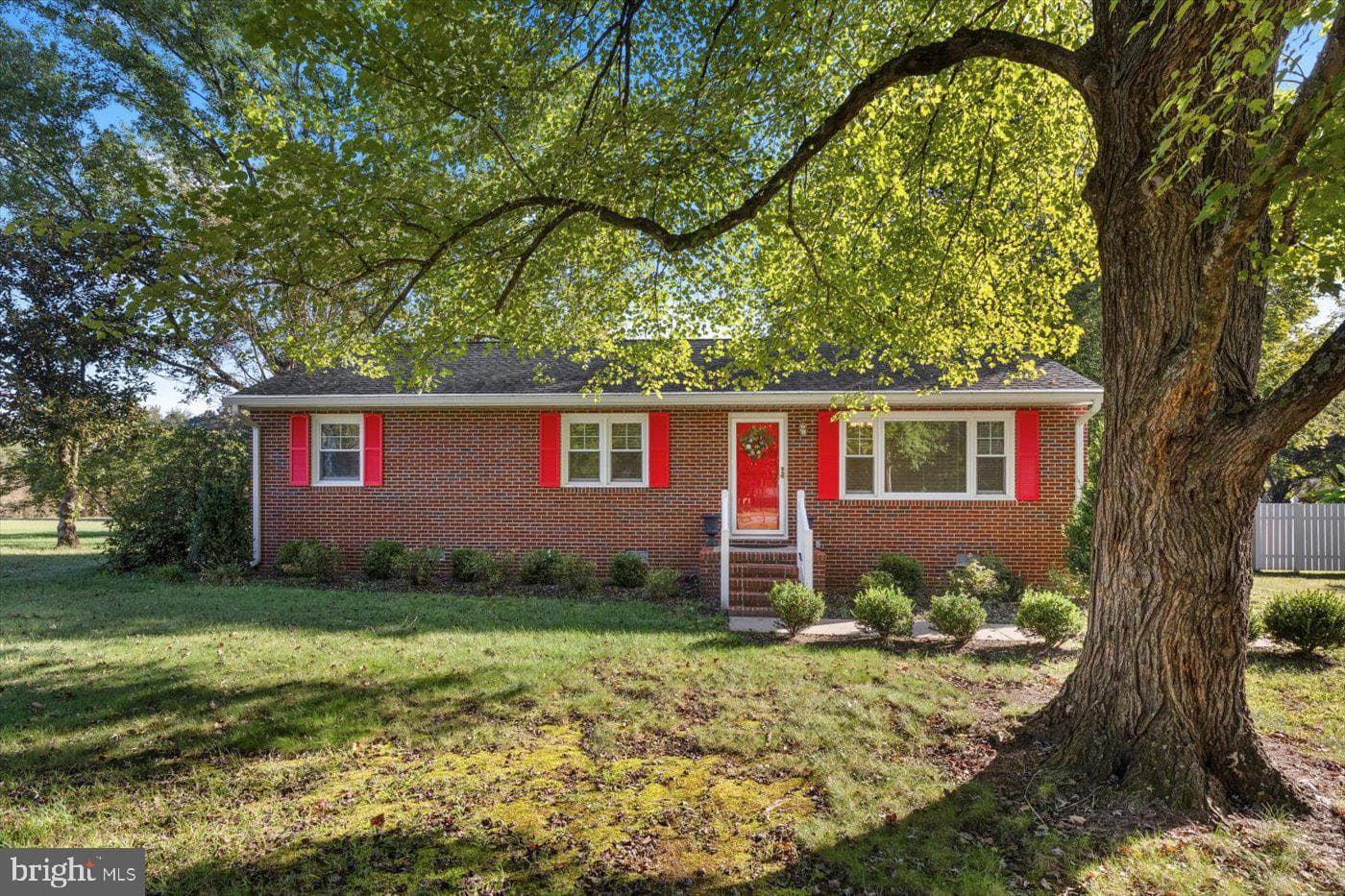 8251 Hickory Drive photo 30