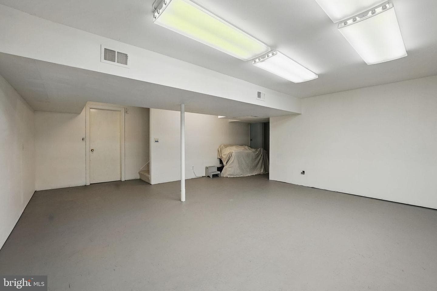 8130 Windsor Drive photo 26