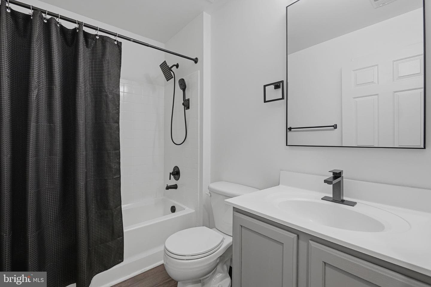 11804 Fullers Lane photo 12