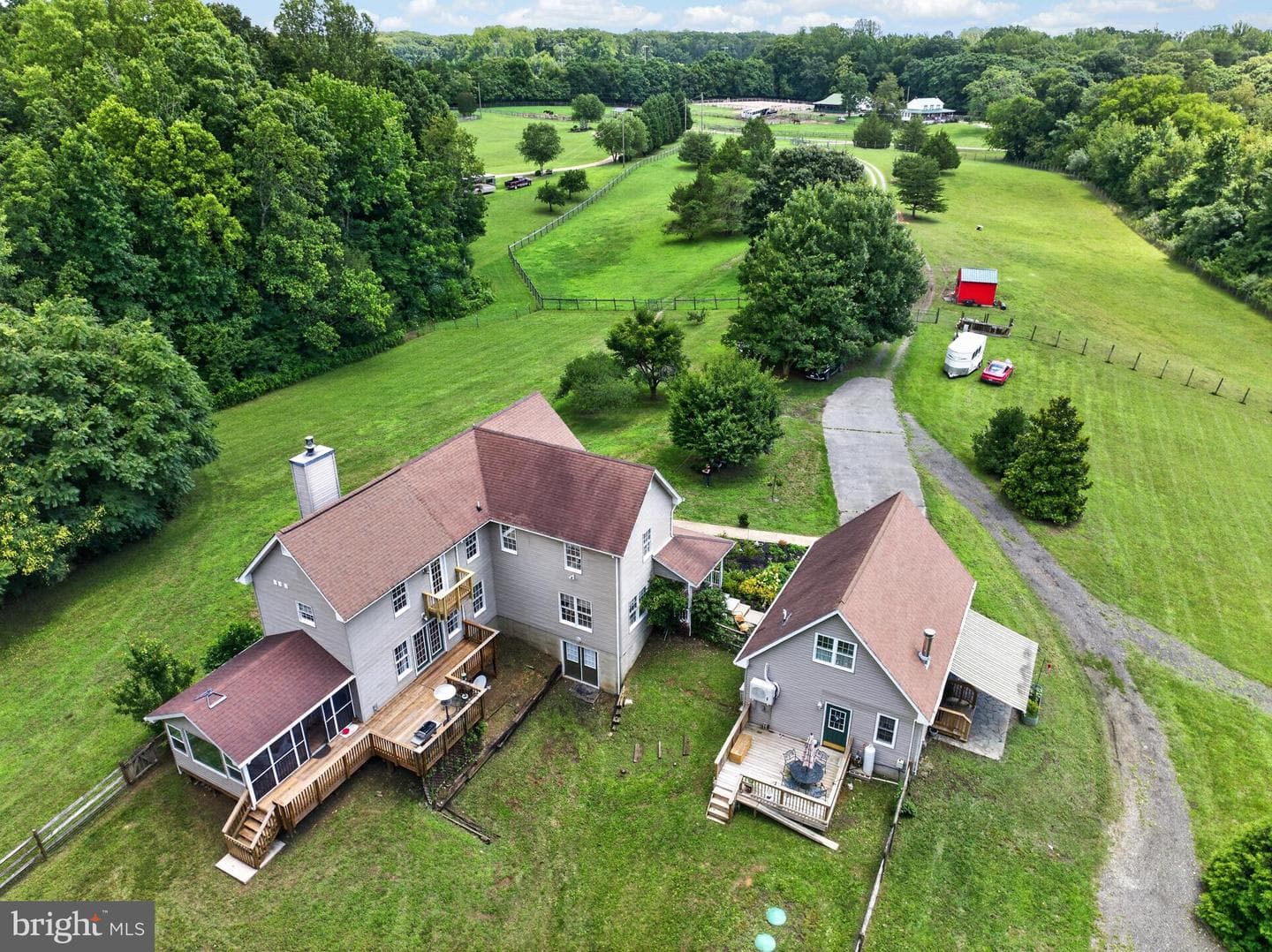 11004 Laforce Lane photo 4