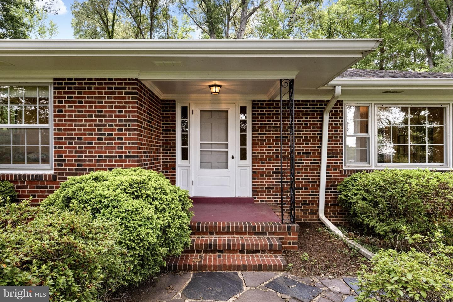 1517 Kings Highway, King George