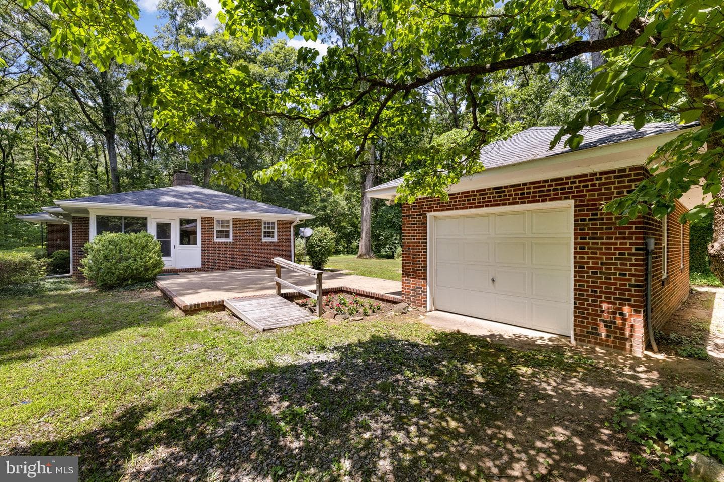 1517 Kings Highway photo 45
