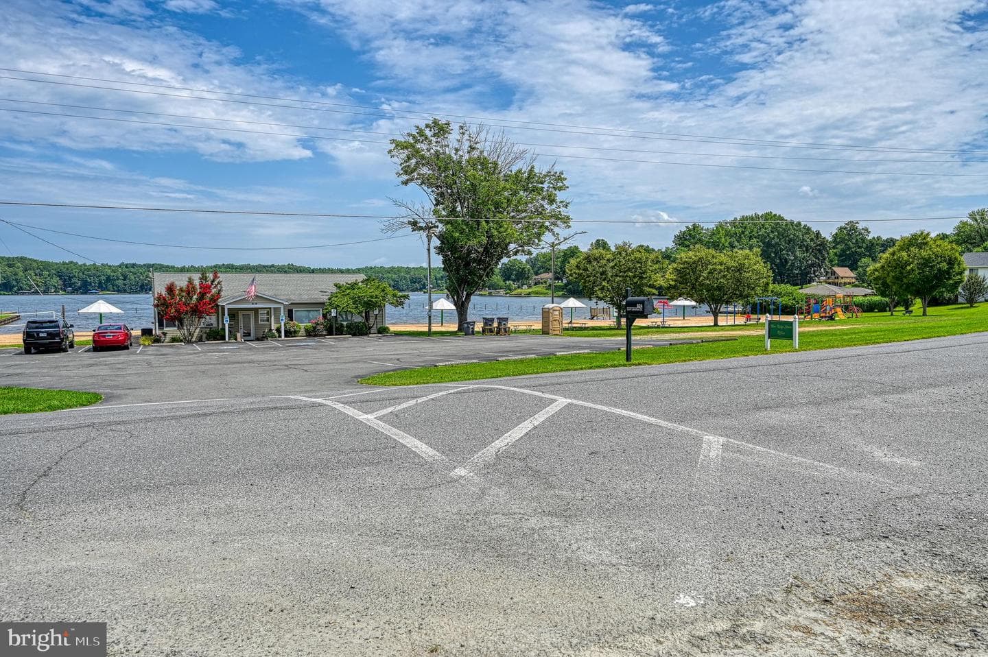 309 Ellis Drive photo 46