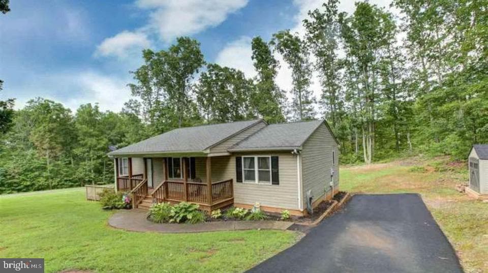 804 Chestnut Avenue photo 2
