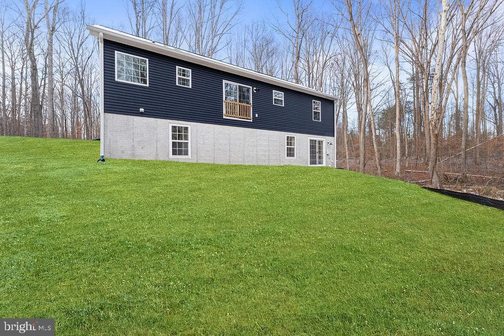 145 Everett Lane photo 50
