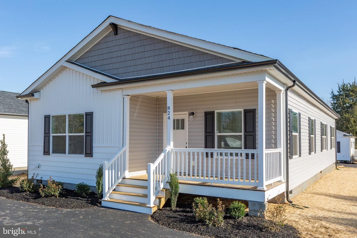 824 Mineral Avenue, Mineral