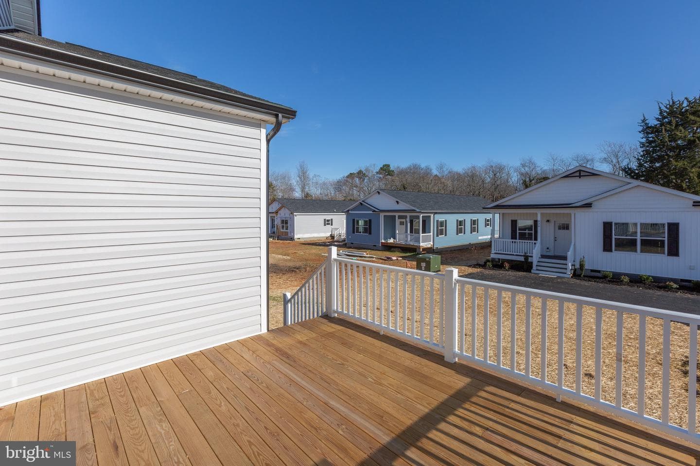 824 Mineral Avenue photo 40