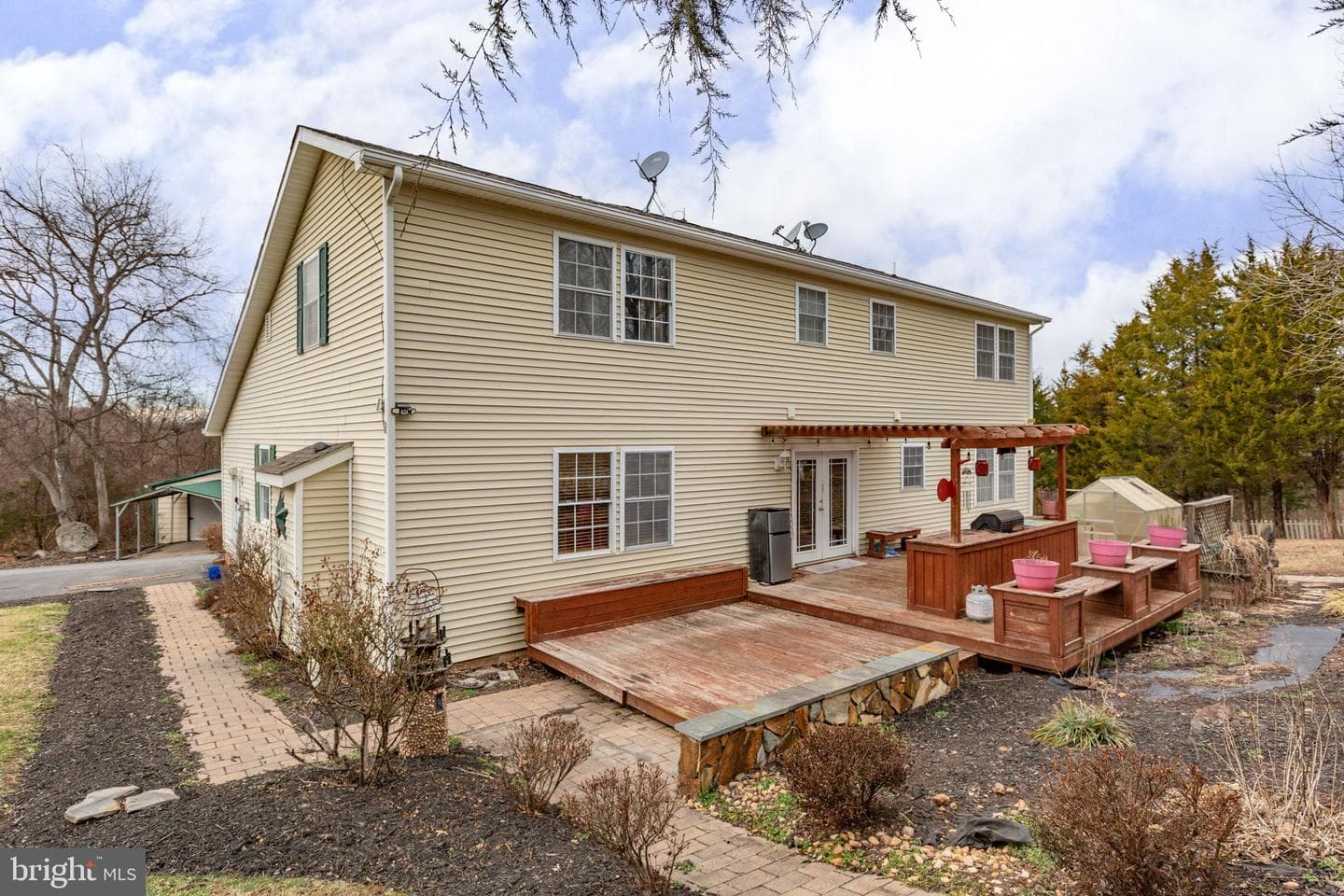 546 Palomino Drive photo 25