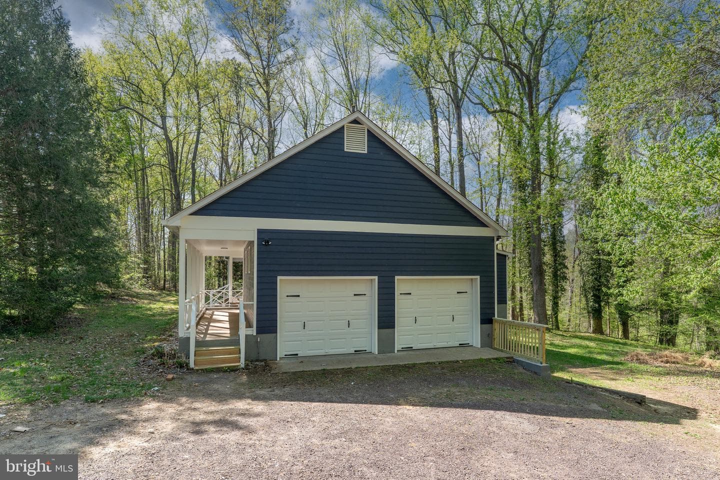 2367 N Lakeshore Drive photo 6