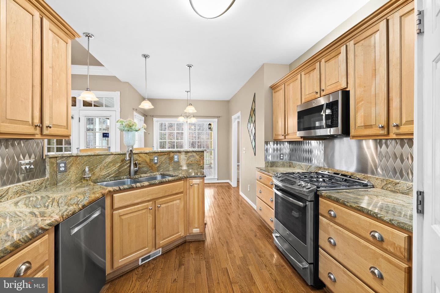 575 Tall Pines Dr photo 14