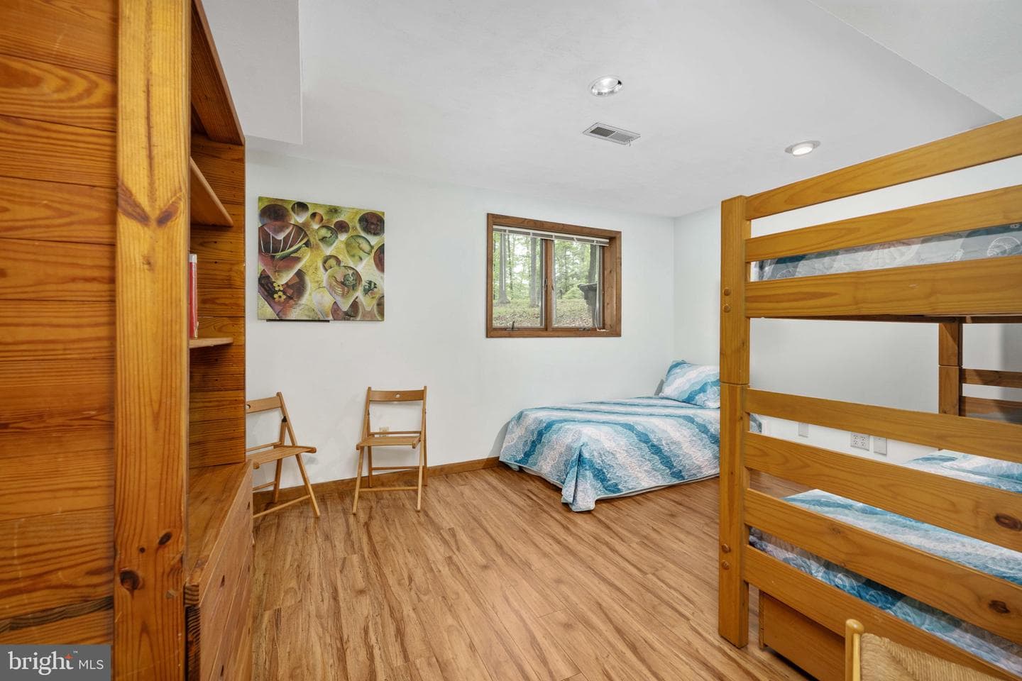141 Becky Court photo 33
