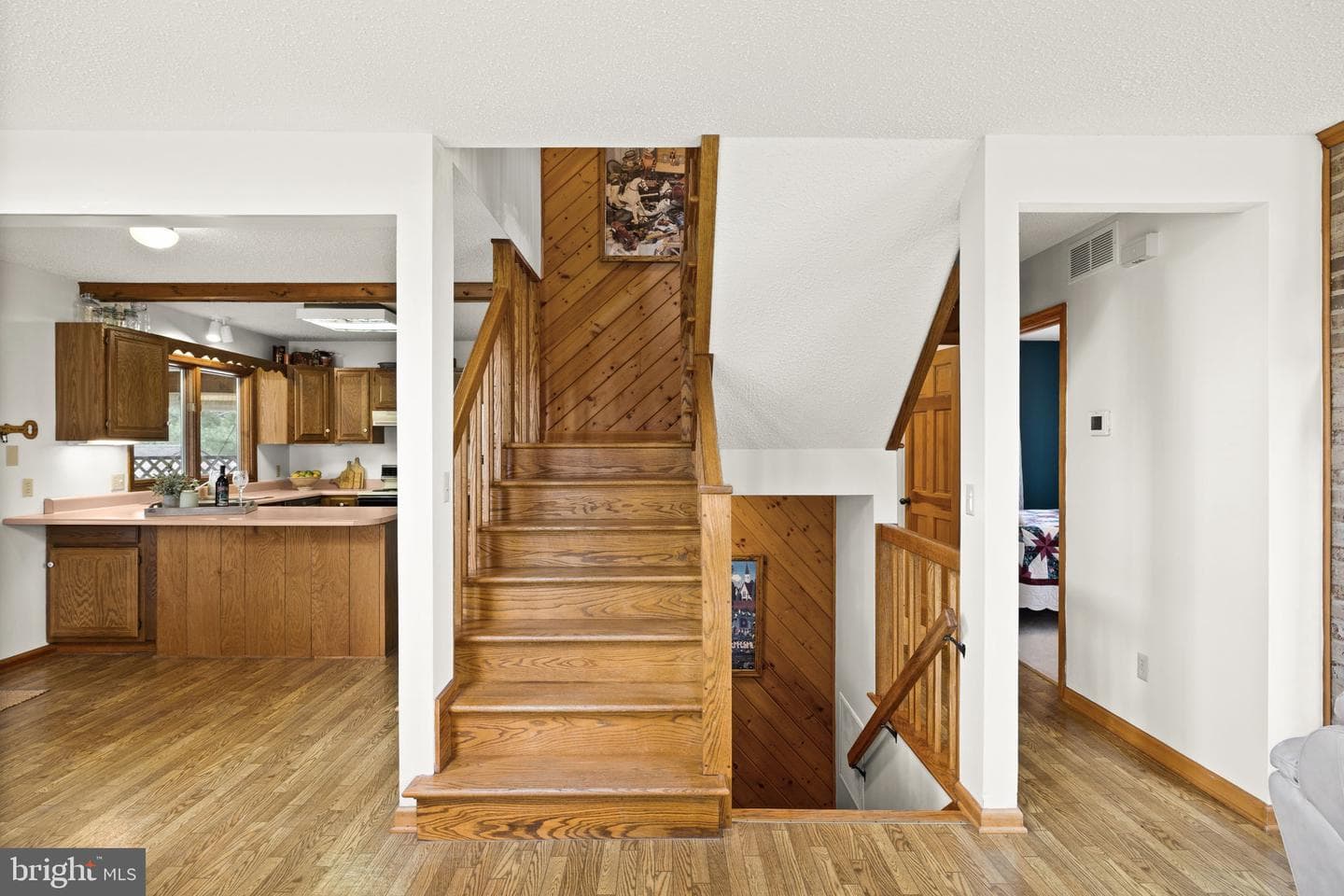 75 Mulberry Mdw photo 16