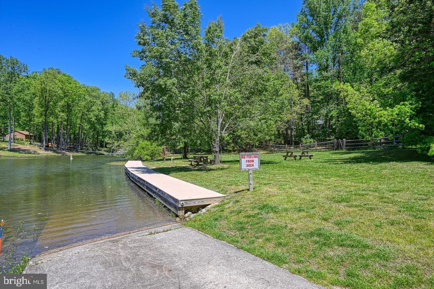 75 Mulberry Mdw photo 37