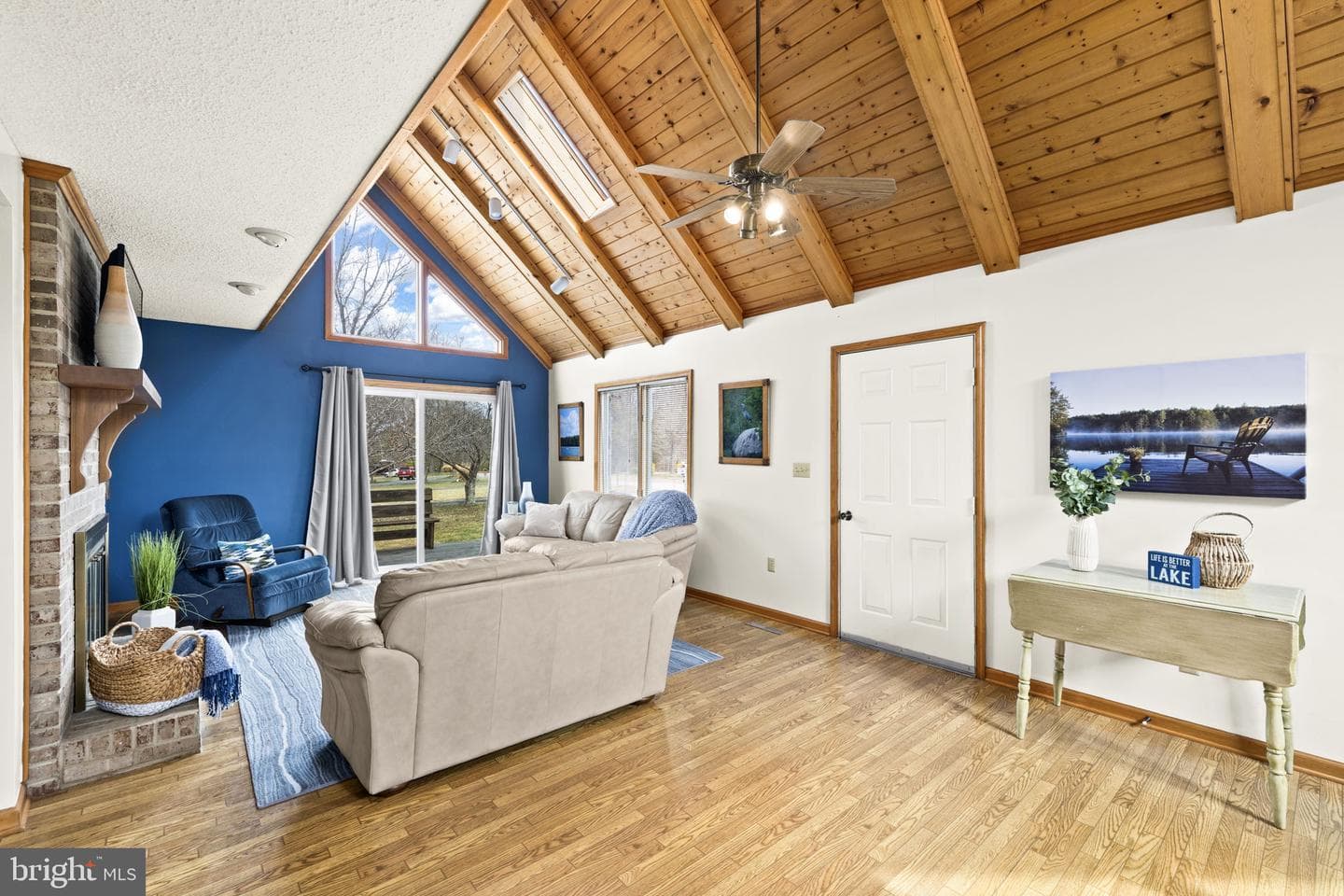 75 Mulberry Mdw photo 5