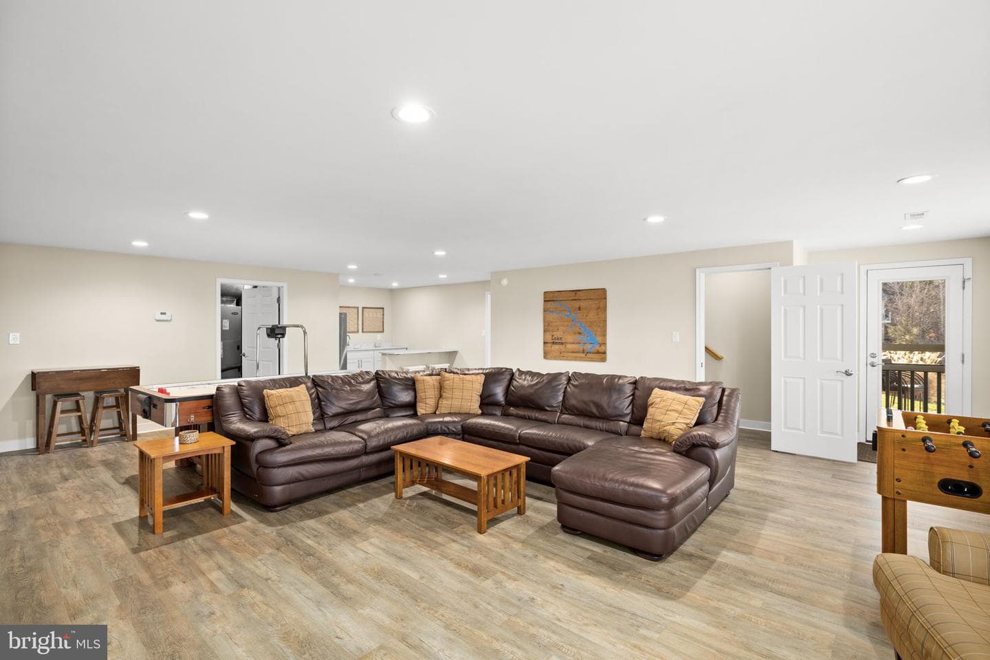 2045 Lake Forest Drive photo 52