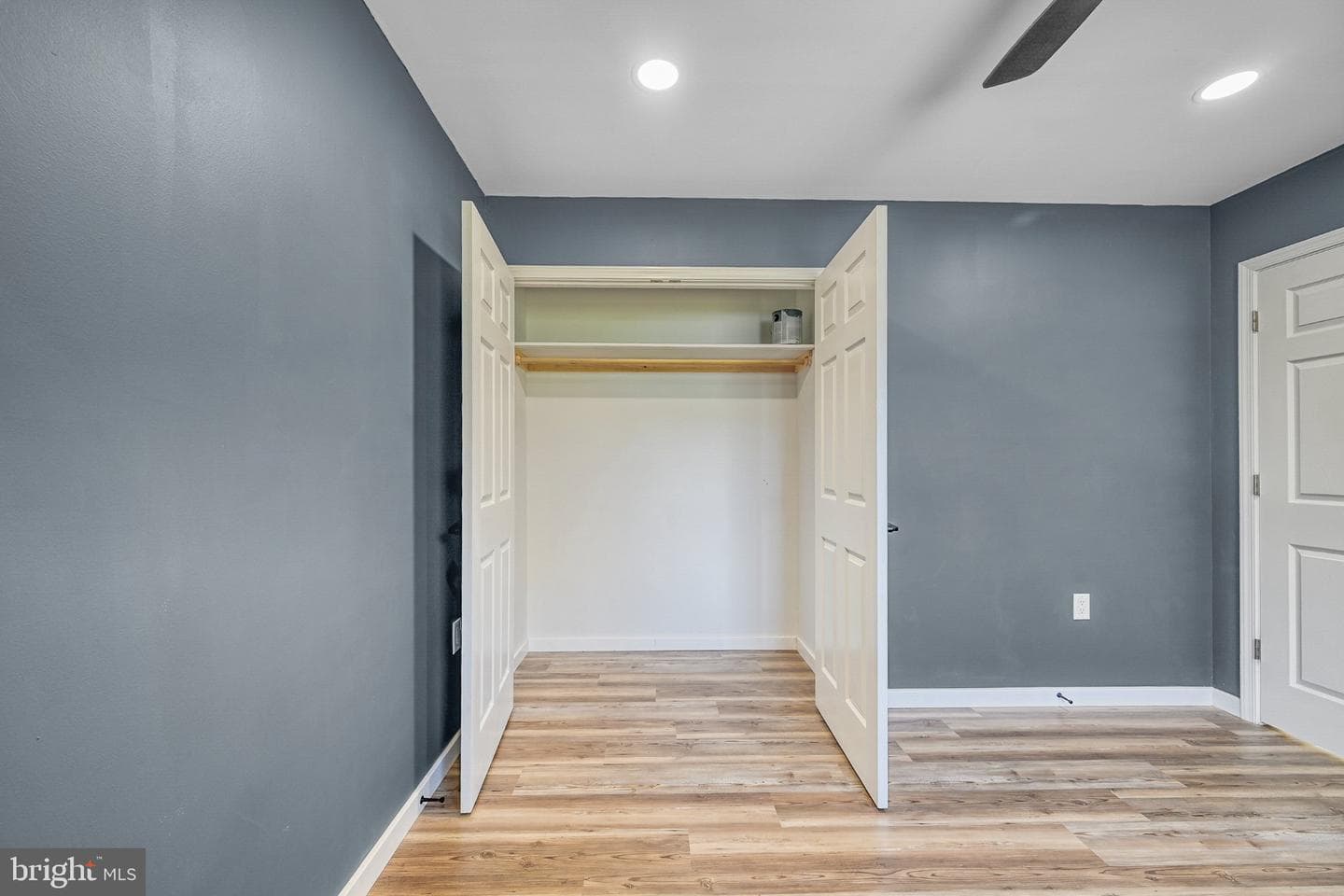 259 Redbud Drive photo 13