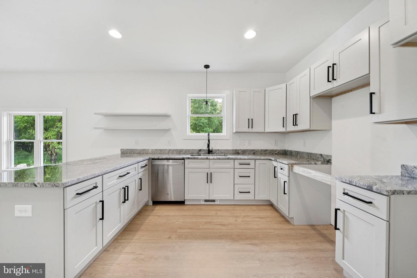 425 Palomino Drive photo 17