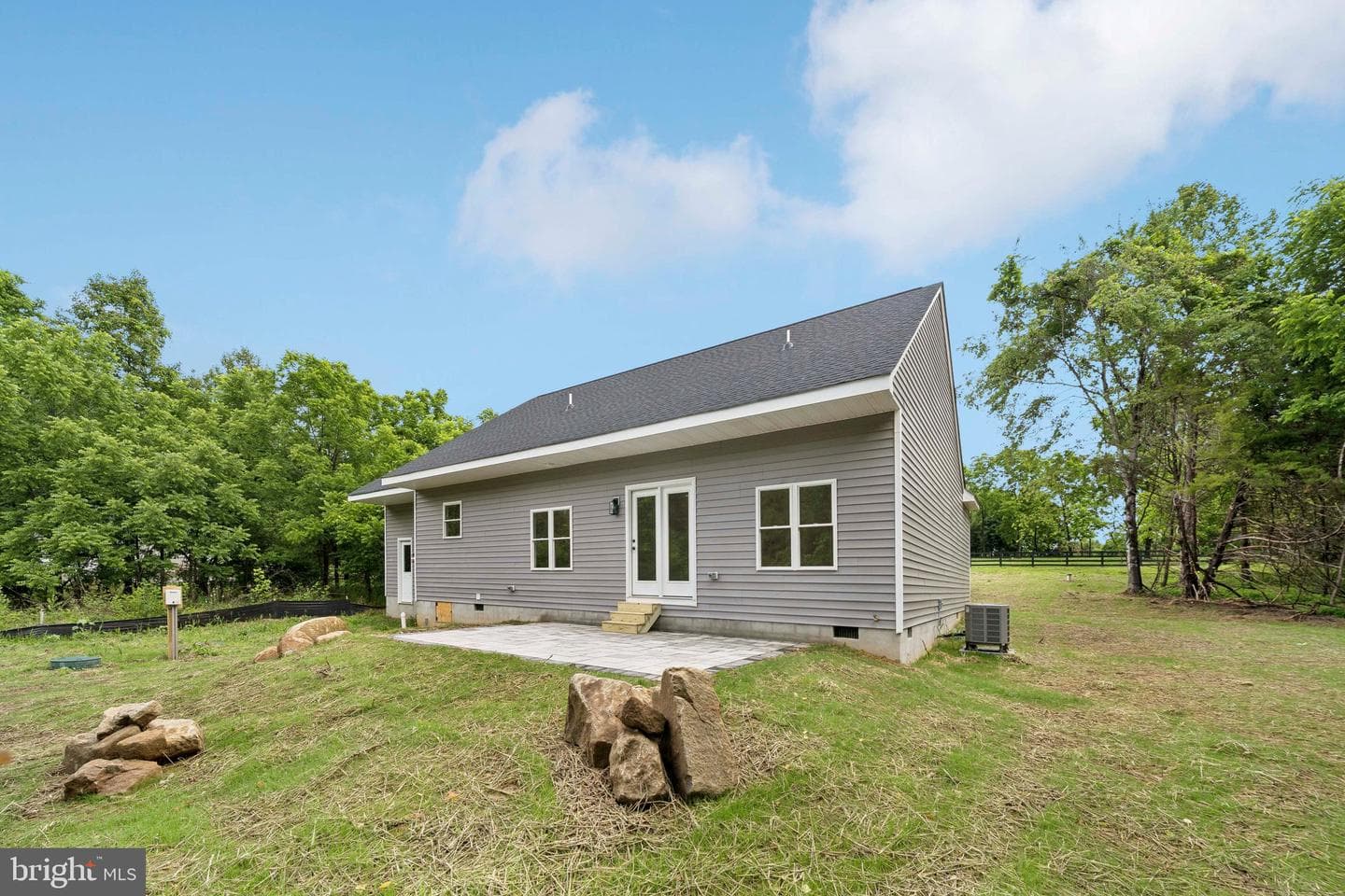 425 Palomino Drive photo 32