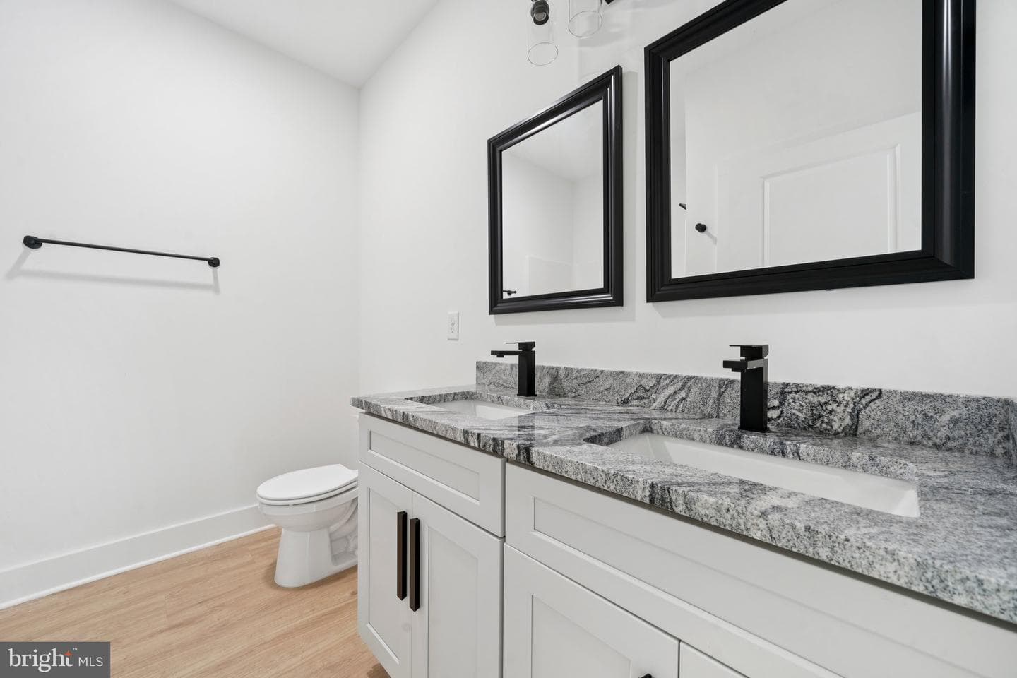 425 Palomino Drive photo 4