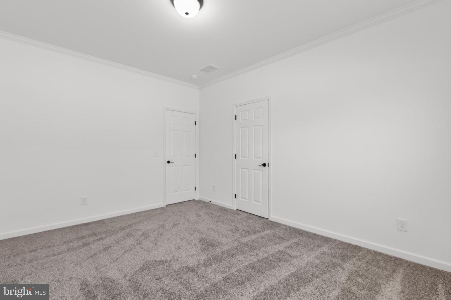 820 Mineral Avenue photo 20