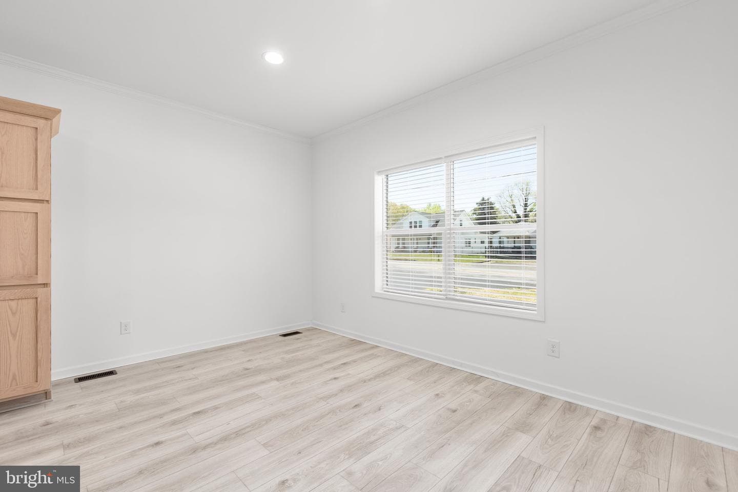 816 Mineral Avenue photo 11