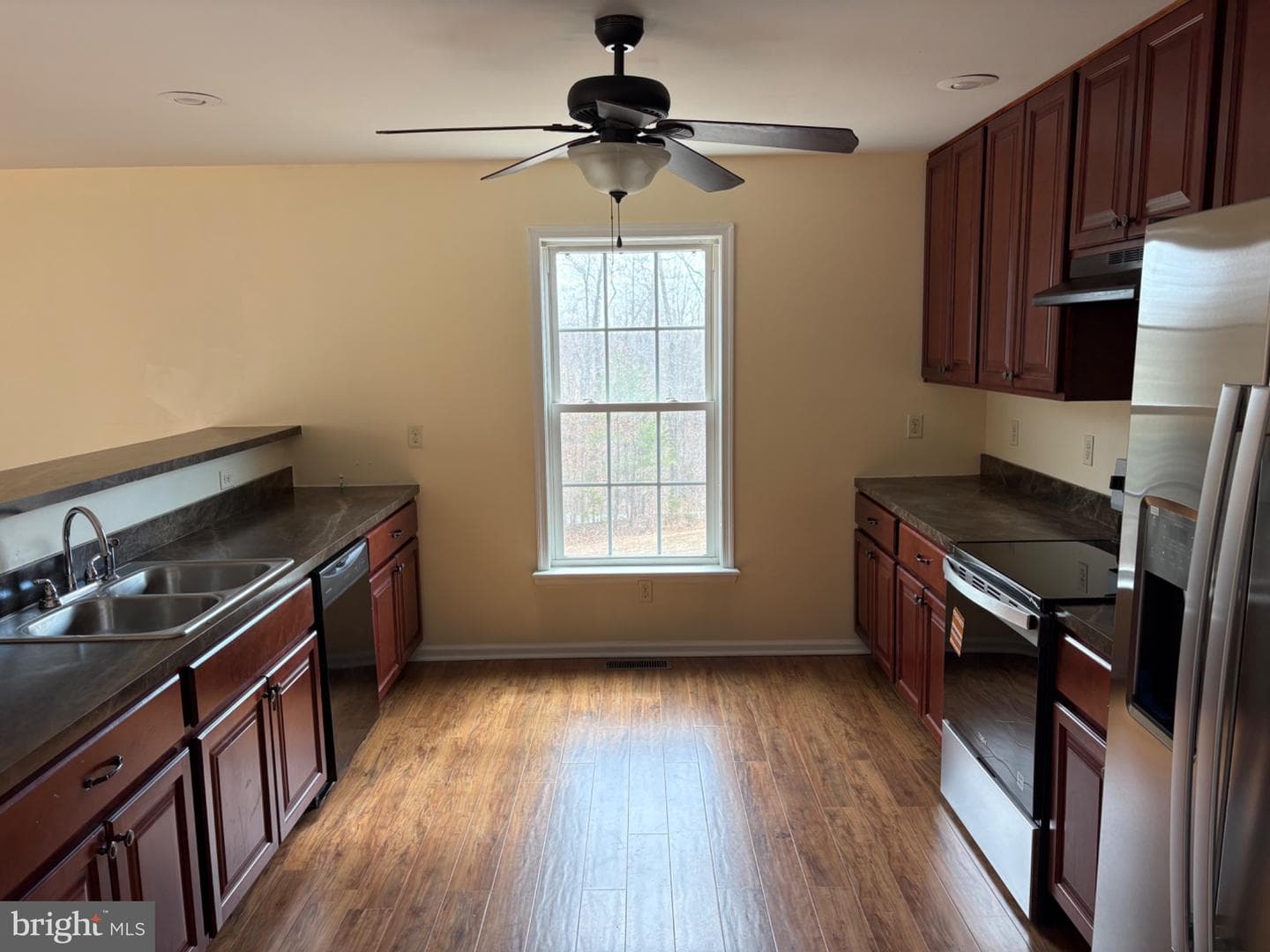 41 Elizabeth Lane photo 18