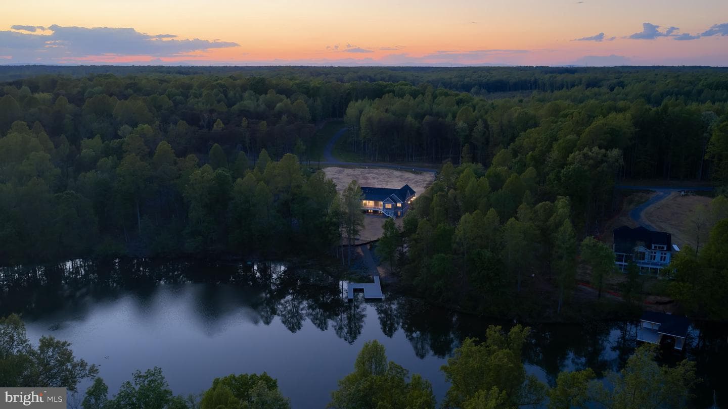 168 Compass Cove, Mineral