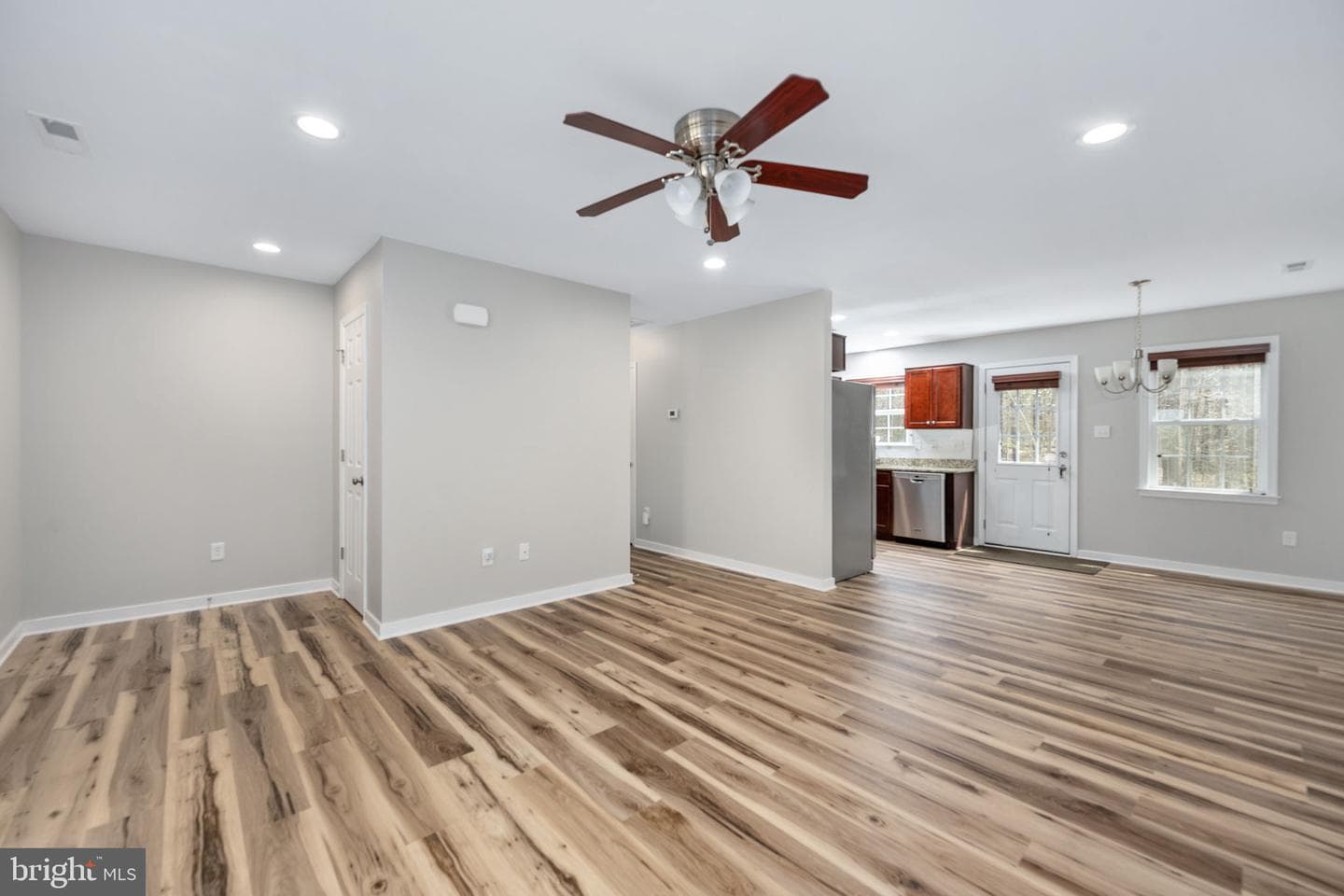 144 Plateau photo 28