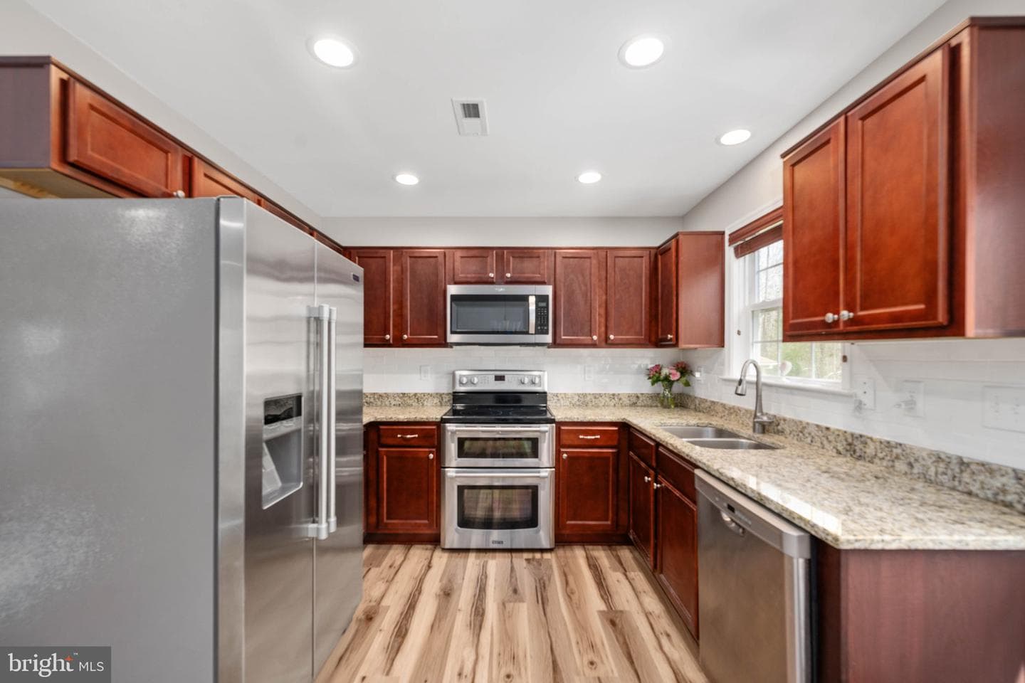 144 Plateau photo 32