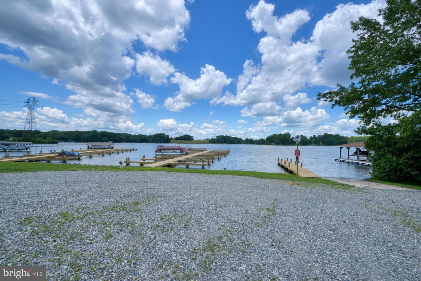 845 Elnor Road photo 107