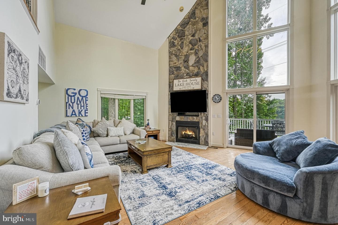 845 Elnor Road photo 14