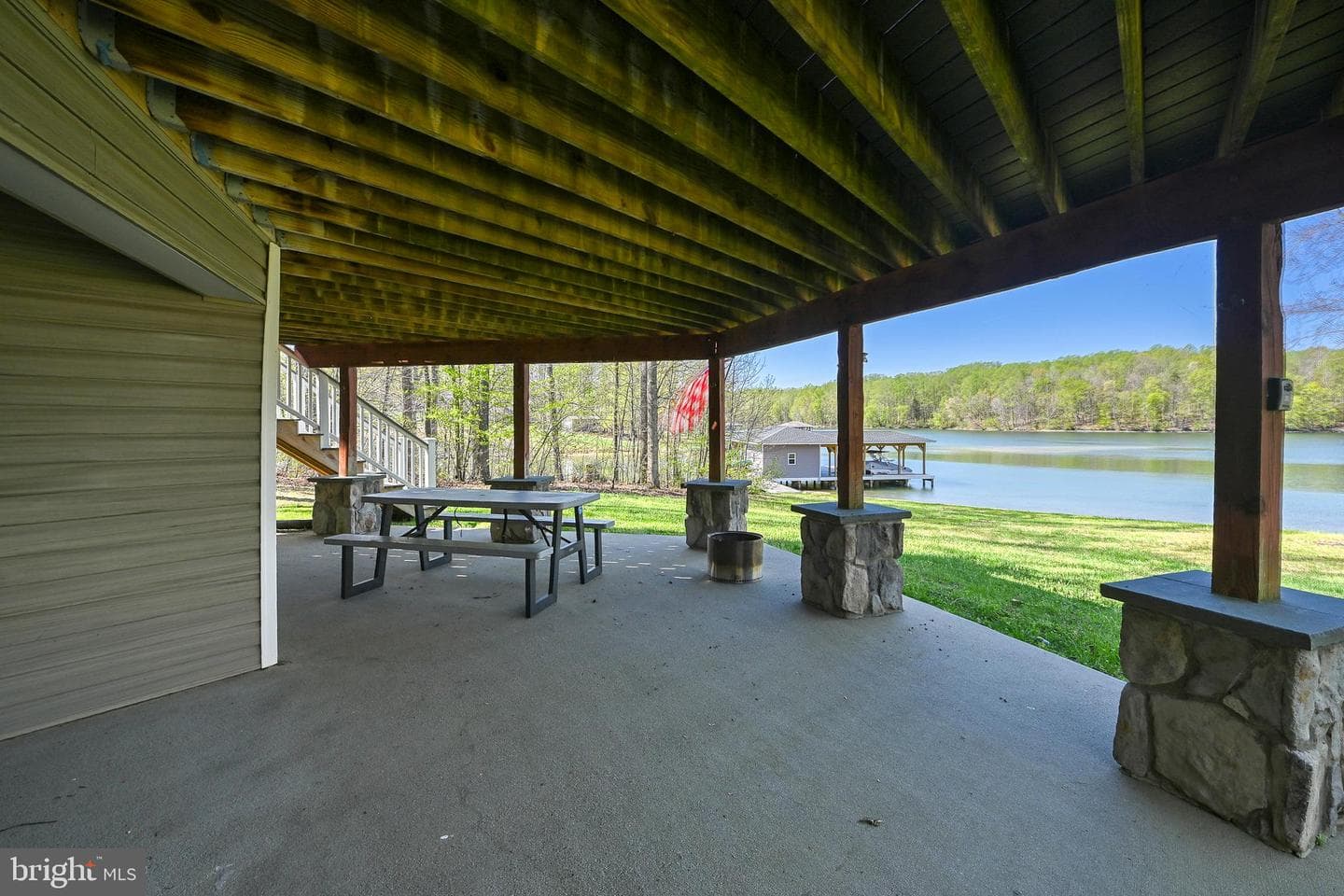845 Elnor Road photo 59