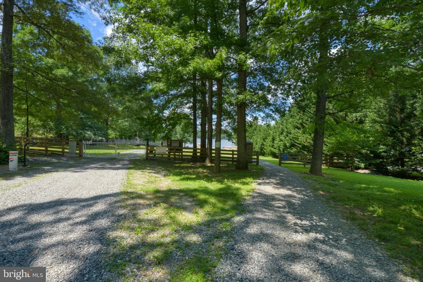 845 Elnor Road photo 99