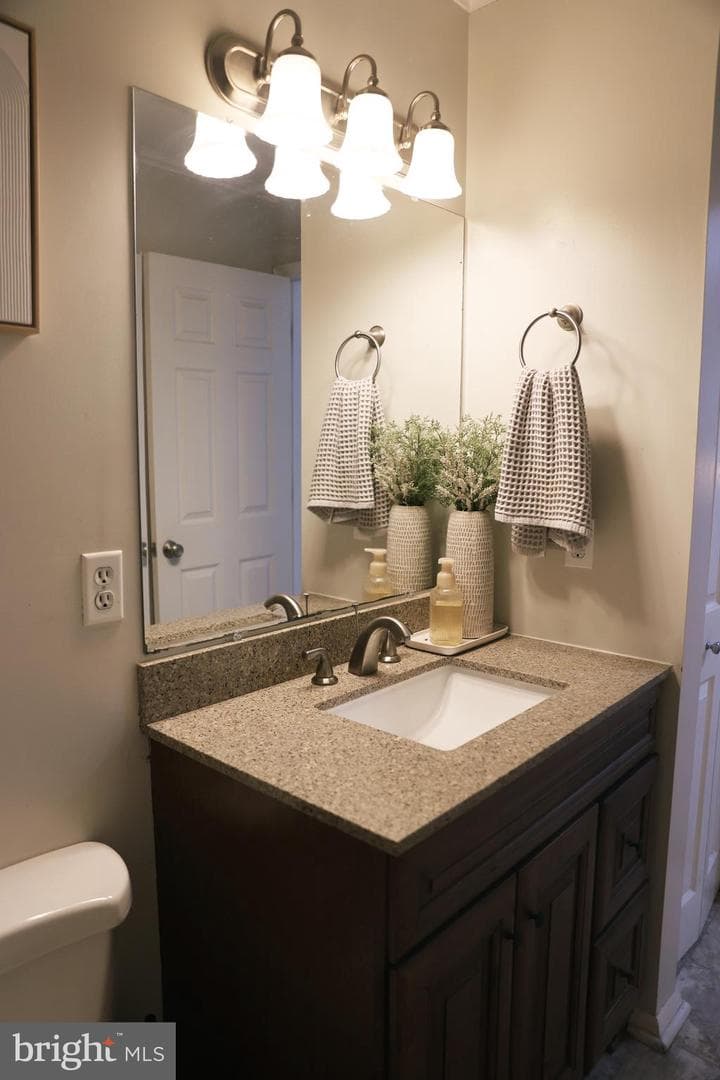 32 Miltons Lane photo 11