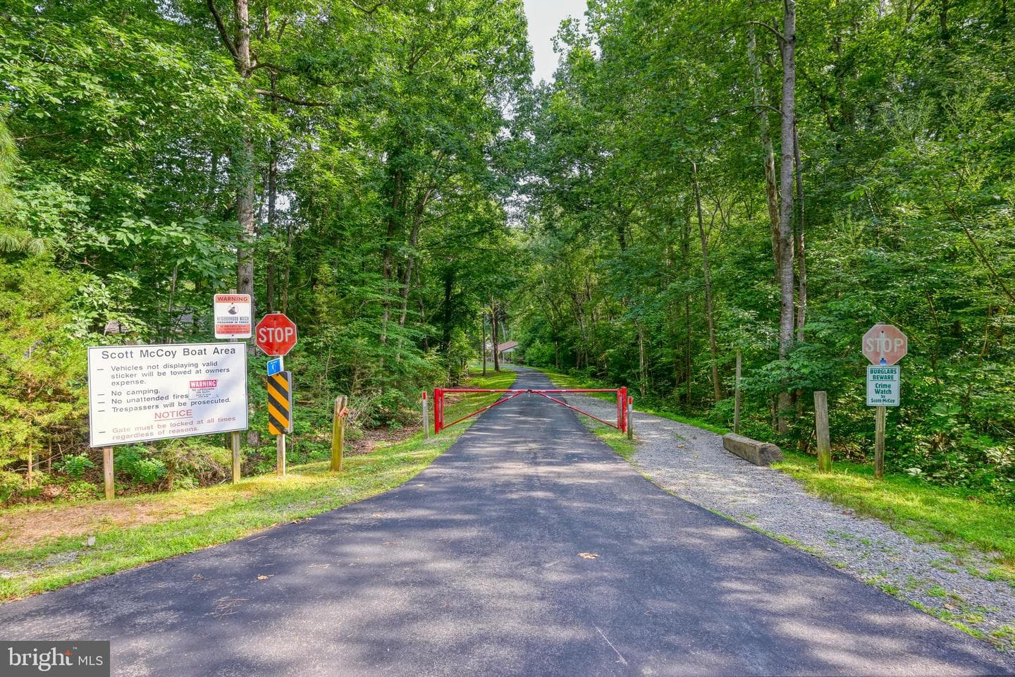 32 Miltons Lane photo 44