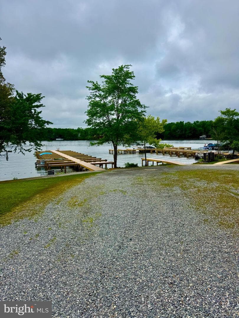 724 Mitchell Point Road photo 48