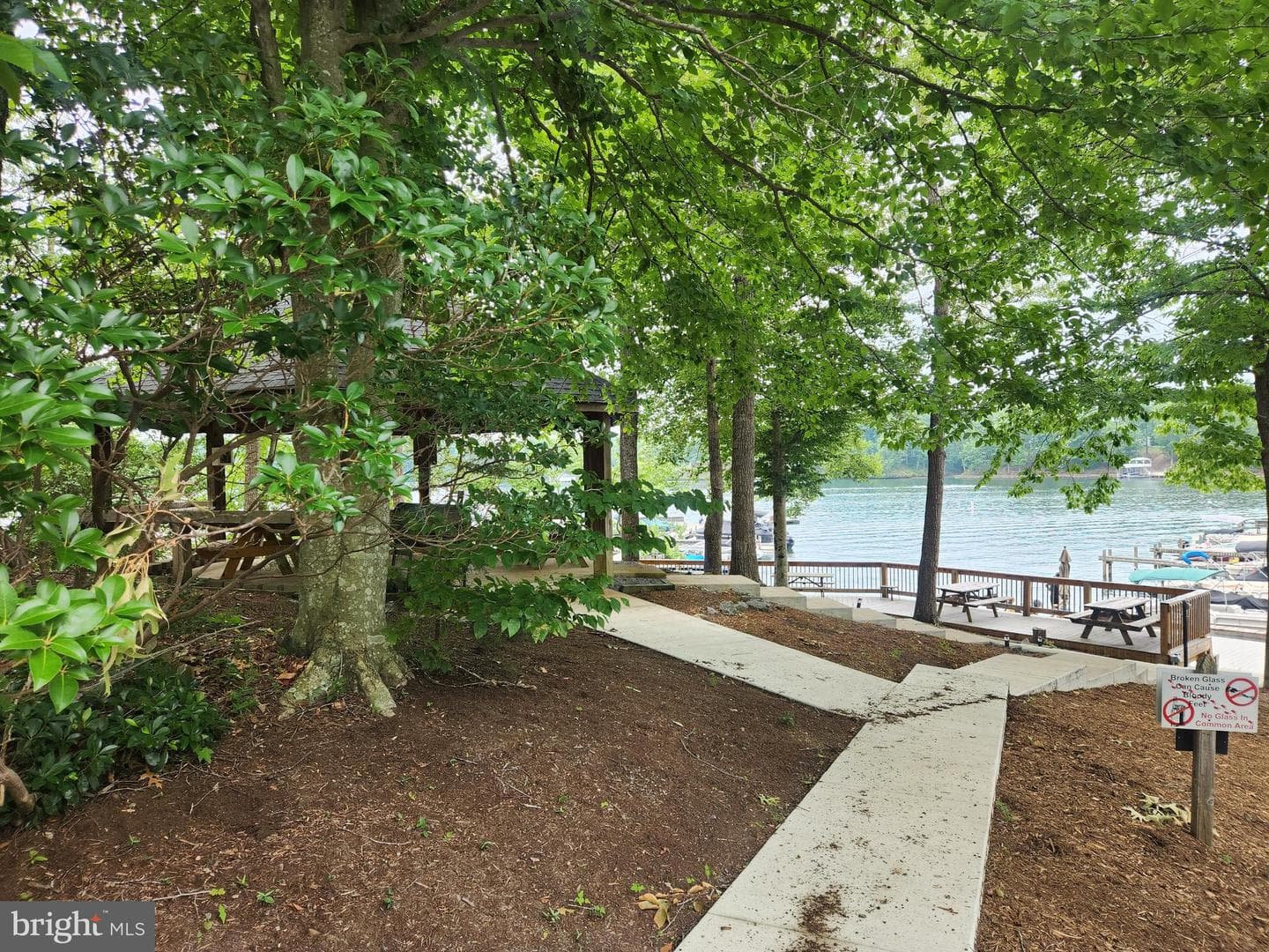 109 White Oak Drive photo 63