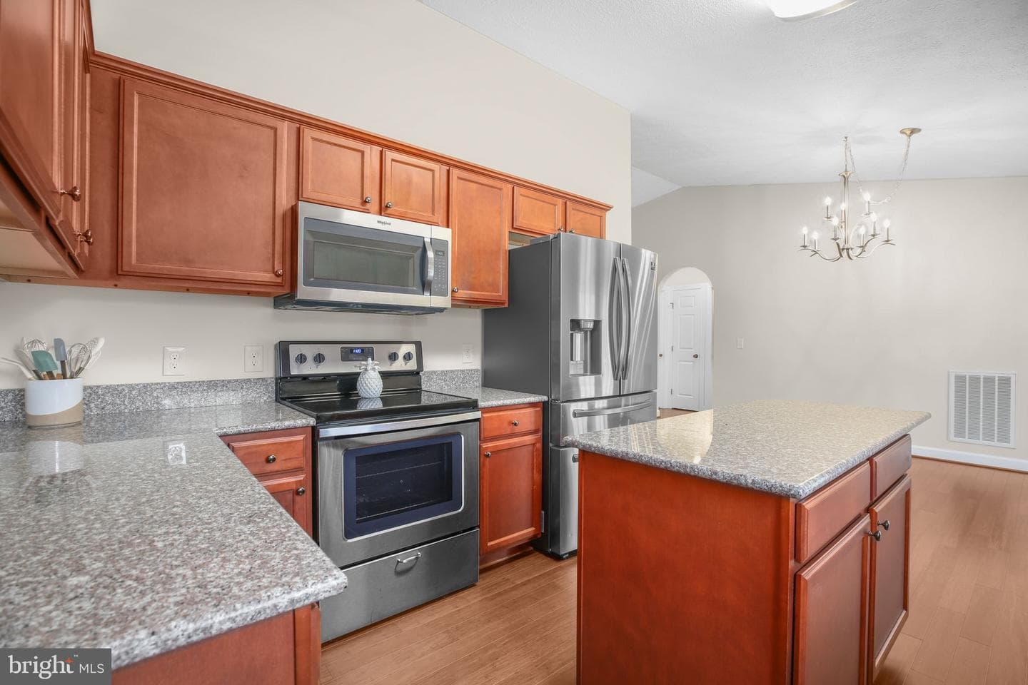 33 Austin Way photo 45