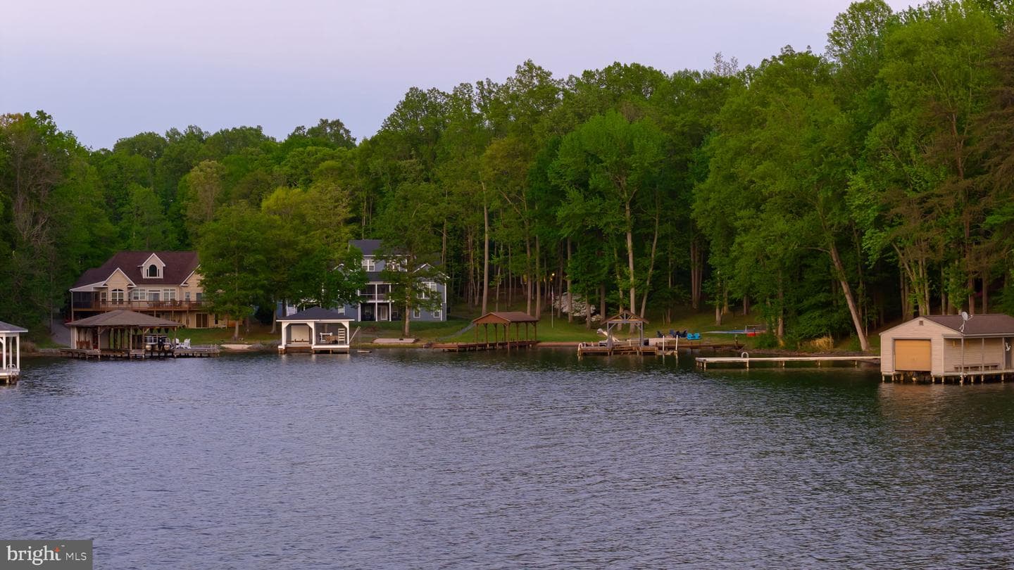 154 Becky Court photo 64