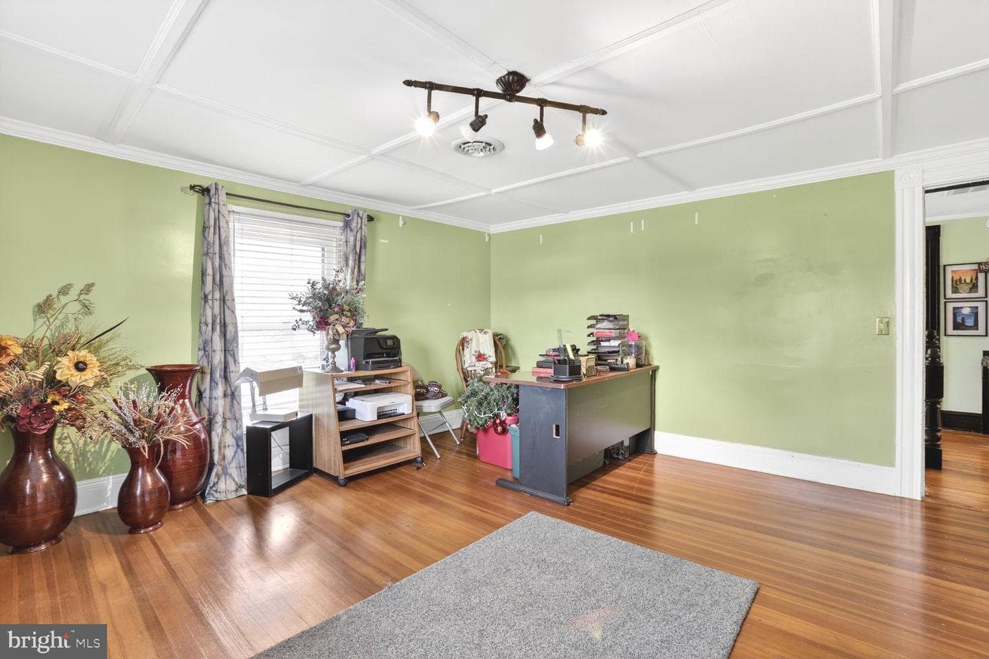 605 Mineral Avenue photo 21