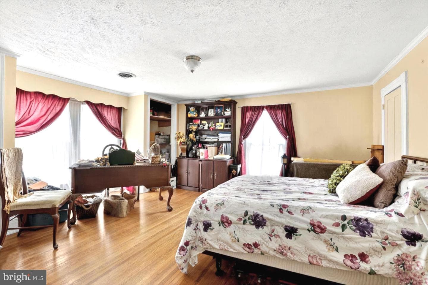 605 Mineral Avenue photo 22
