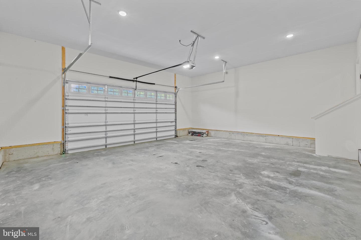 199 Gibson St photo 44