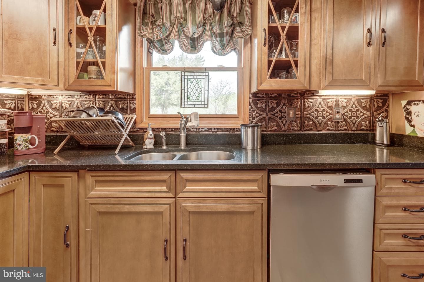 516 Apple Grove Road photo 16