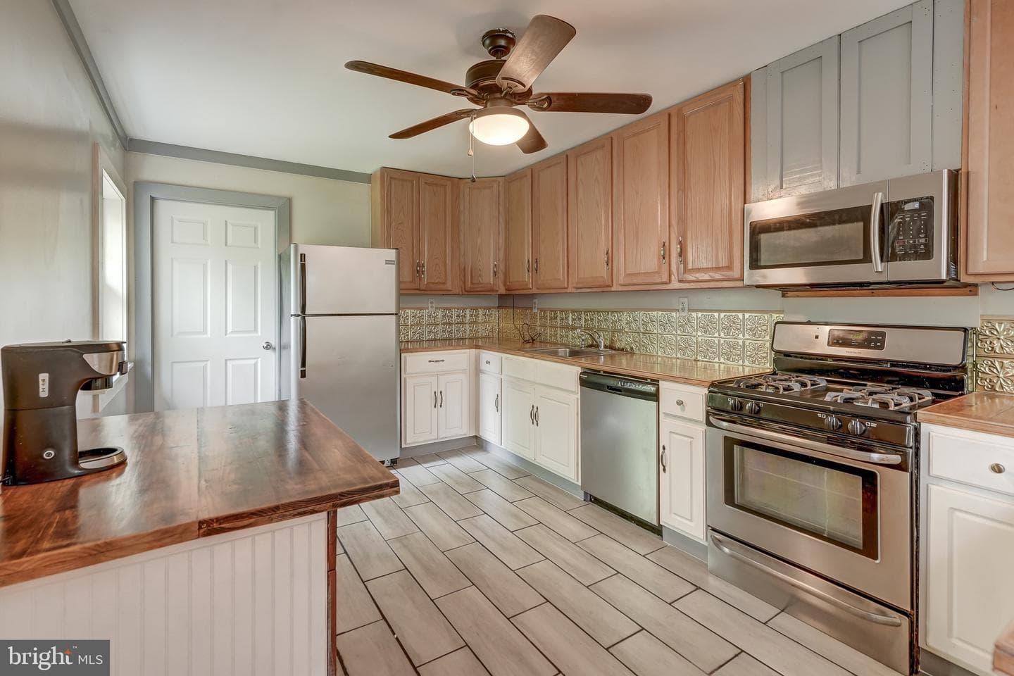 516 Apple Grove Road photo 57