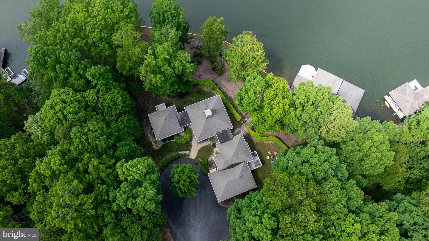 40 Grandview Drive photo 94