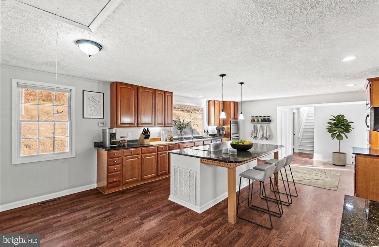 200 Weise Drive, Louisa