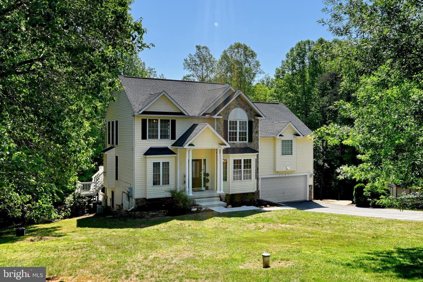 121 Brounaugh Lane, Mineral